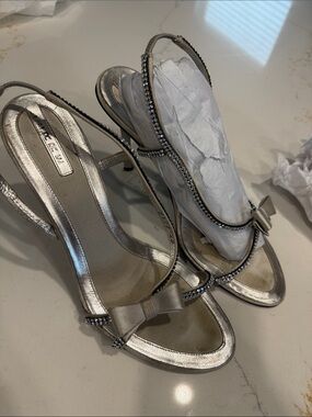 Lerre Silver Rhinestone Slingback Heels with Bow